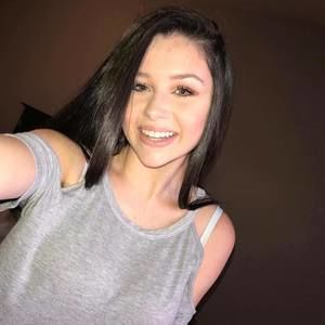 Meet your Posher, Annah